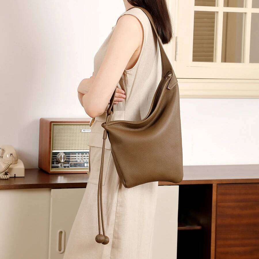 Genuine Leather Croissant New Niche Design Top Layer Cowhide Slack And Irregular Simple Women's One-Shoulder Crossbody Bag Suotong251222