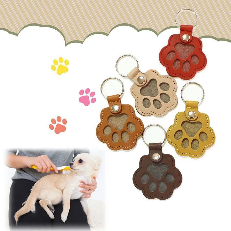 Pet Hair Keepsake Keychain Leather Memorial Locket for Storing Dog Cat Fur Cute Pet Loss Gift Remembrance Key Ring Bag Charm 251230