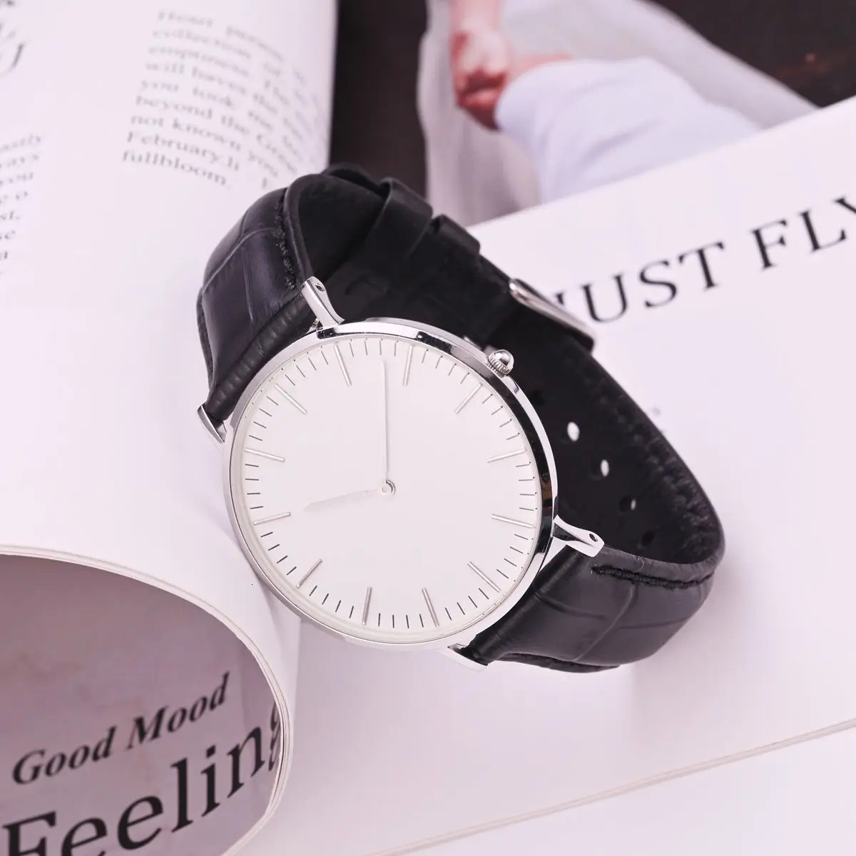 WOCCI Alligator Grain Leather Watch Strap 18mm 20mm 22mm 24mm Quick Release Classic Embossed Bracelet Replacement for Men251231