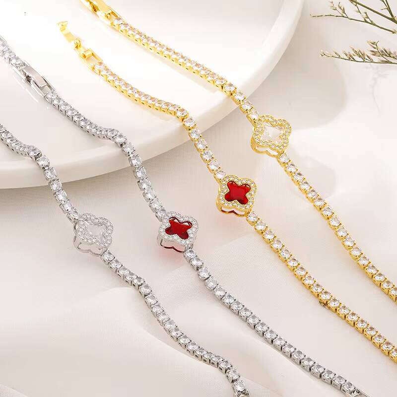 Luxurious Women's gold Red and White Glamorous Fashion Lucky Four-Leaf Tennis Diamond Colorful VVS Moissanite Clover Bracelet