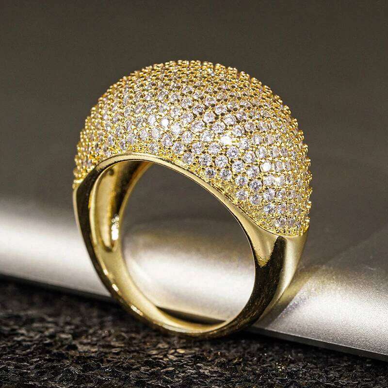 Huitan Bling Women Rings Full Paved Cubic Zirconia Sparkling Wedding Band Accessories Silver Color/Gold Color Fashion Jewelry