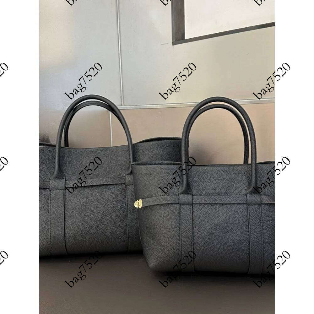 Light luxury new minimalist and versatile tote bag, fashionable women's single shoulder handbag Pingshuo