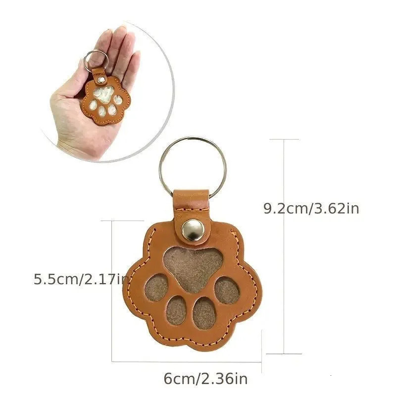 Pet Hair Keepsake Keychain Leather Memorial Locket for Storing Dog Cat Fur Cute Pet Loss Gift Remembrance Key Ring Bag Charm 251230