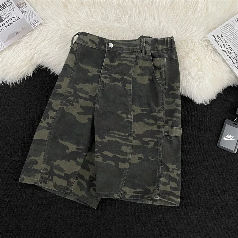 Washed Camouflage Deconstructed Workwear Denim Shorts Loose Straight Cut Vintage Summer Mens Casual Shorts 251230