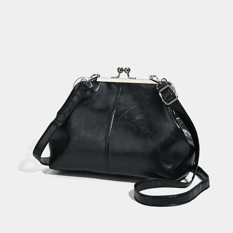 Japanese and Korean Cross-Border Solid Color Clip Fashion New Versatile Commuter Handbag Bucket Single Shoulder Crossbody Bag