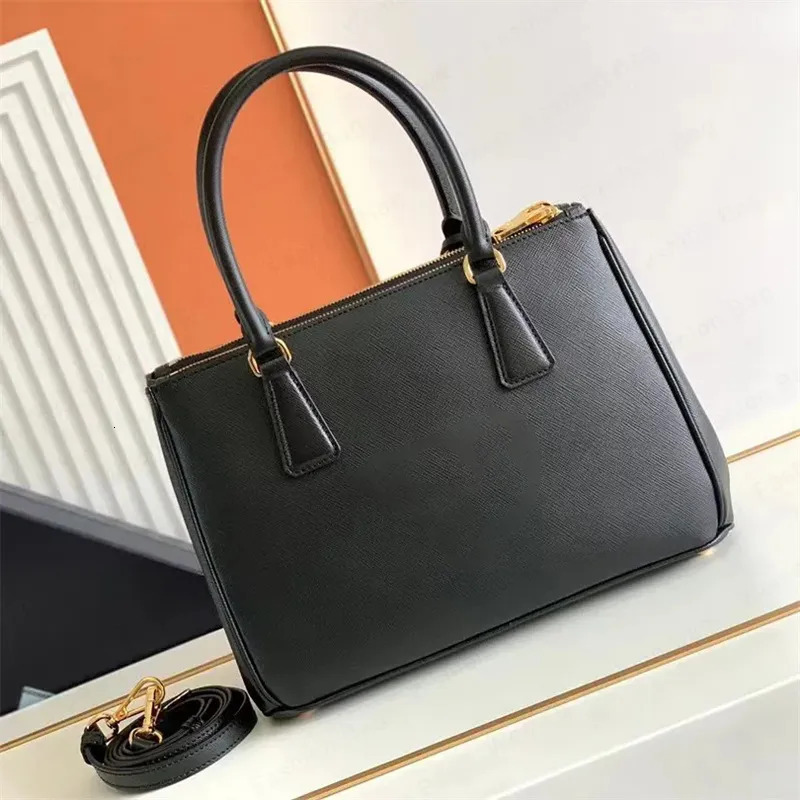 10A Mirror Quality Designer Saffiano Tote Handbag Women Shoulder Crossbody Bag Spriano Leahter Black Bags b0e