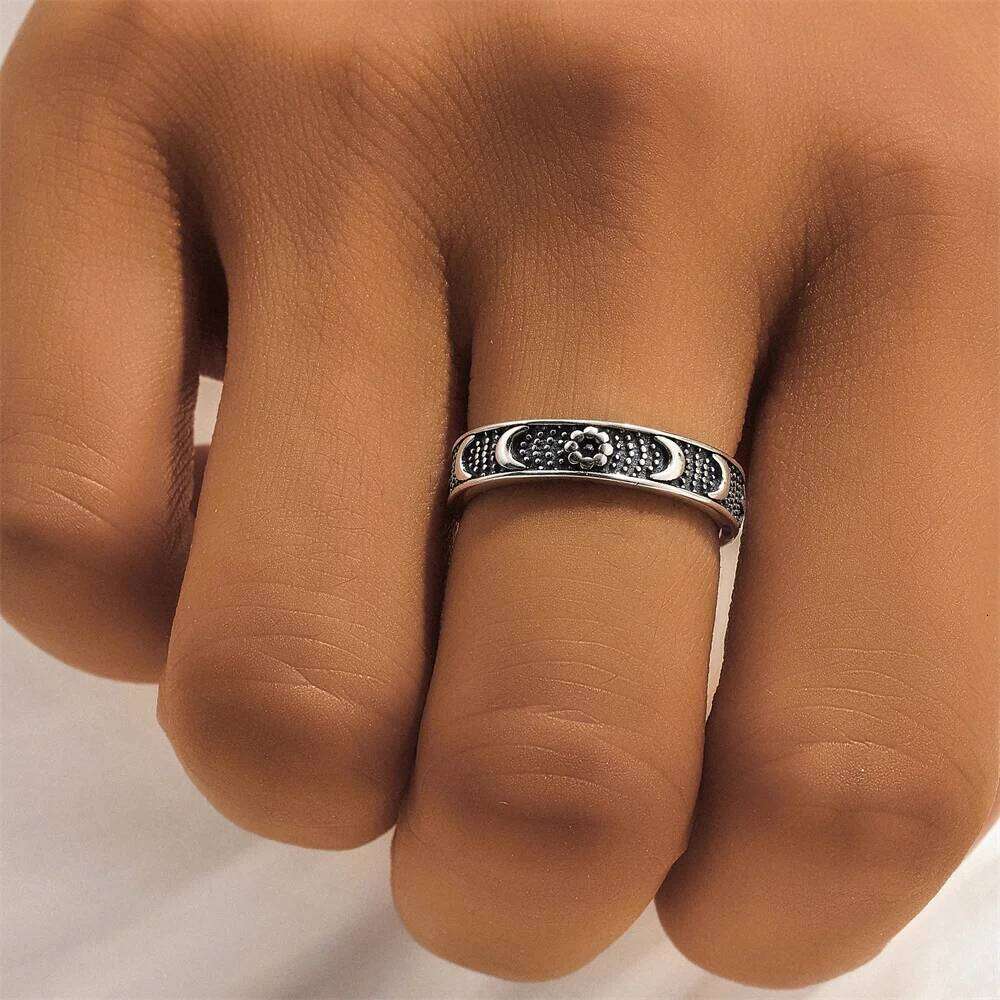 Aide Retro Black Punk Gothic Open Ring For Men 925 Sterling Silver Handmade Unisex Designer Jewel Accessories Anime Lovers Gift
