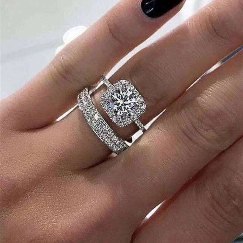 Huitan Women Ring 2Pcs/Set Wedding Bands 2021 New Jewelry Fashion Versatile Design Good Quality Female Finger Rings Wholesale