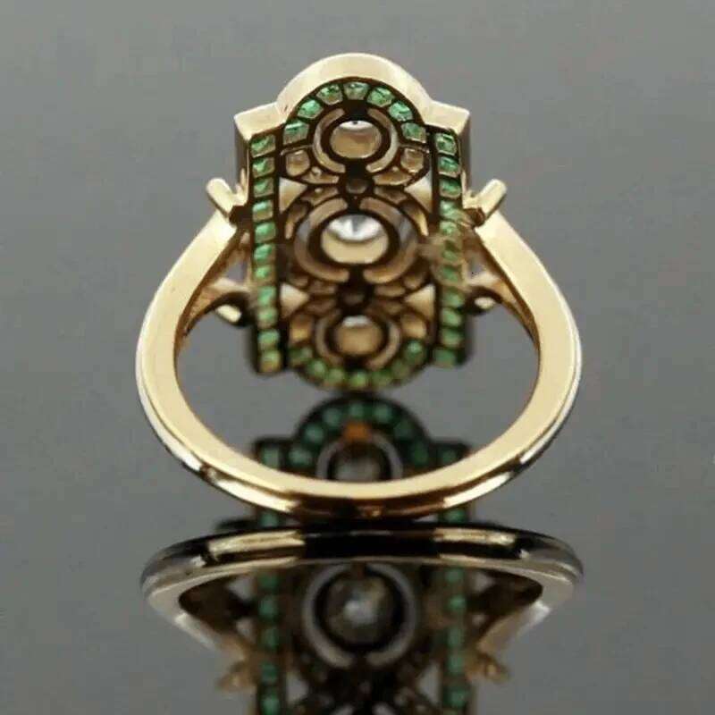 Huitan Geometric Shaped Women Rings Gold Color Green/White Cubic Zirconia Simple Elegant Lady Accessories Party Vintage Jewelry