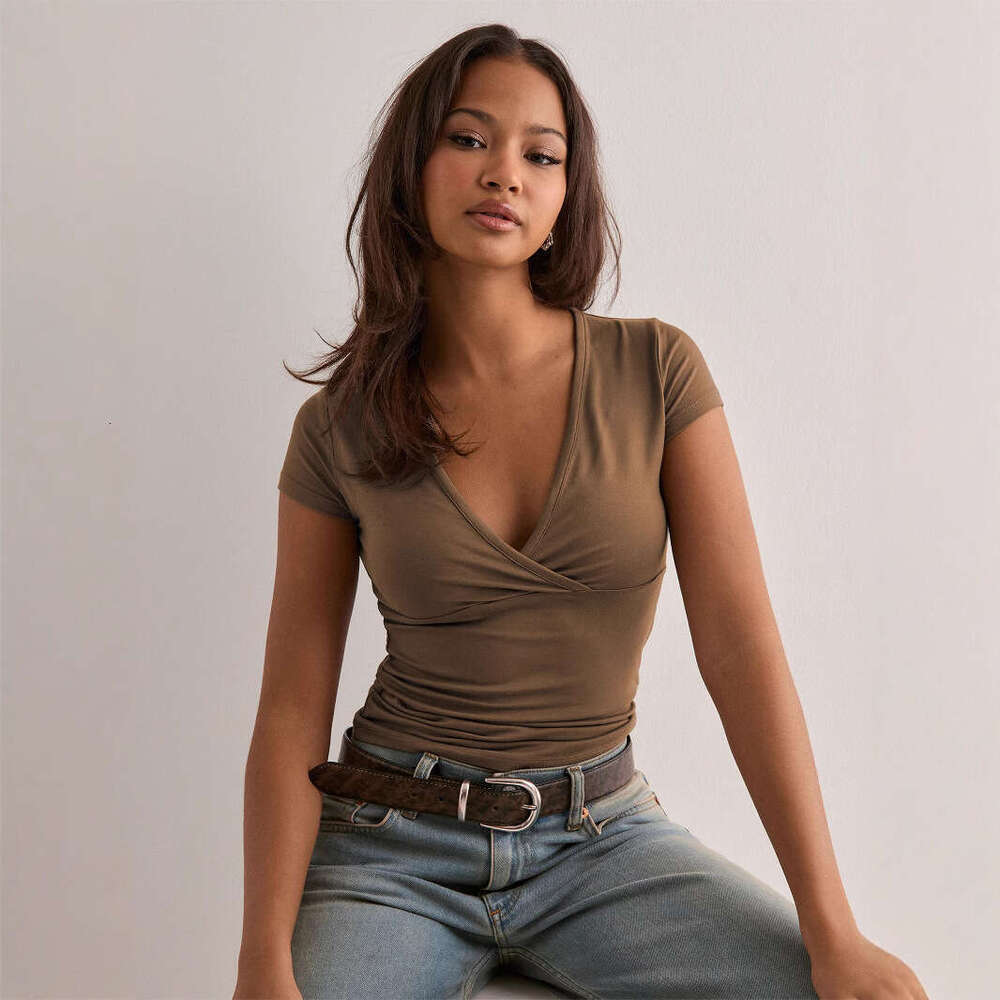 2026 Cross-Border European and American Style New Deep V-Neck Solid Color Waist-Cinching Slim Fit Elegant Fashion T-Shirt Spring Summer Top