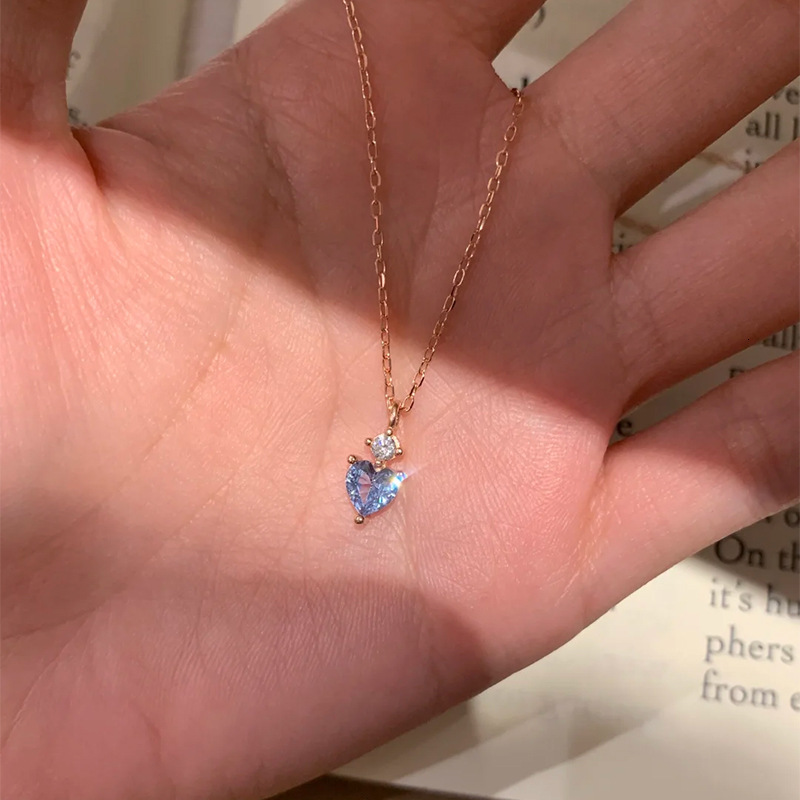 S925 Sterling Silver Light Luxury Niche Blue Heart Necklace for Women High-end Heart-shaped Zircon Pendant Collarbone Chain