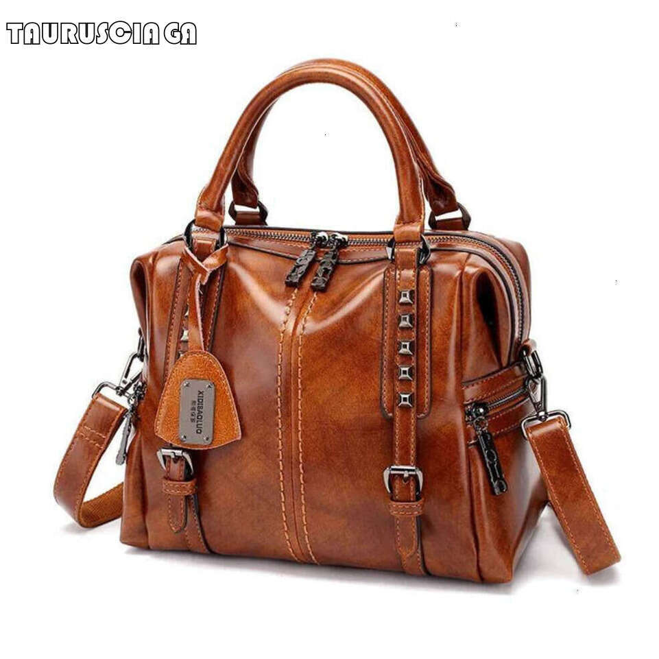 TAURUSCIAGA Women rivet Shoulder Messenger Bag Luxury Handbags Leather Crossbody Ladies Hand Bags for Woman Bolsa Feminina
