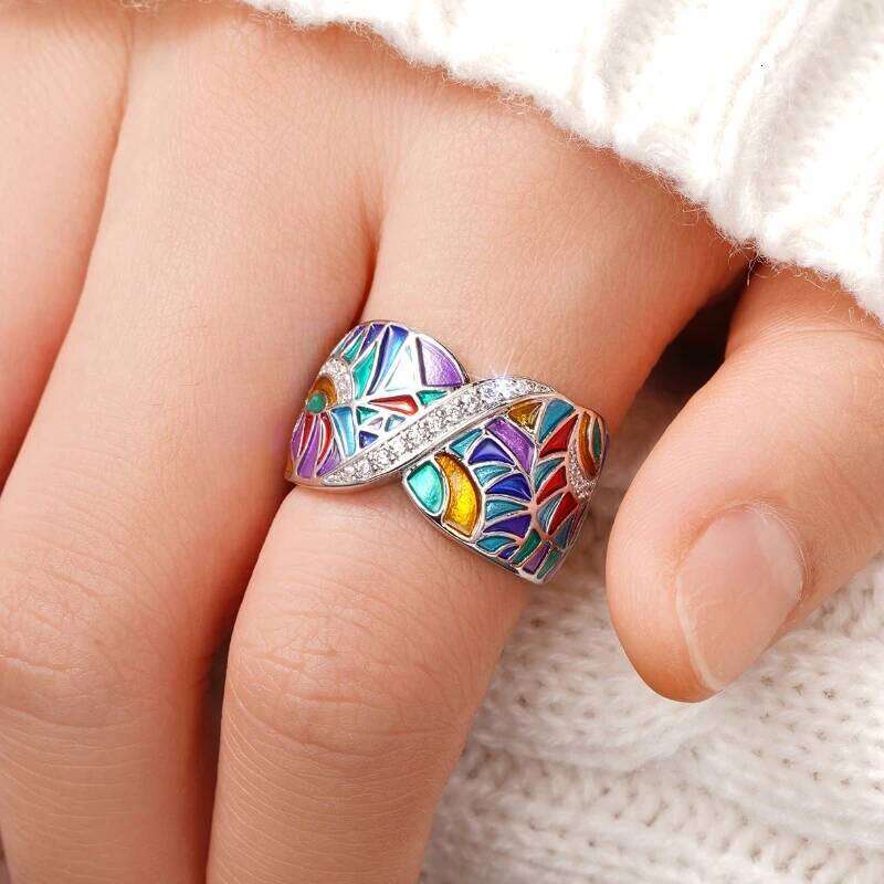 Huitan Novel Colorful Rings for Women Delicate Charming Shiny Finger Accessories Fashion Noble Creative Attractive Party Jewelry