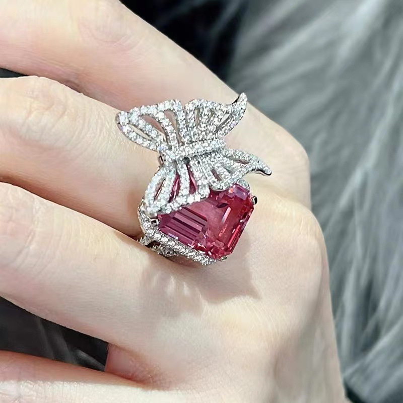 Luxury Brand Designer Jewelry New Colorful Pink Diamond Butterfly Ring For Women, Ins Trend, Minimalist Style, Open Full Diamond Ring, Elegant Versati