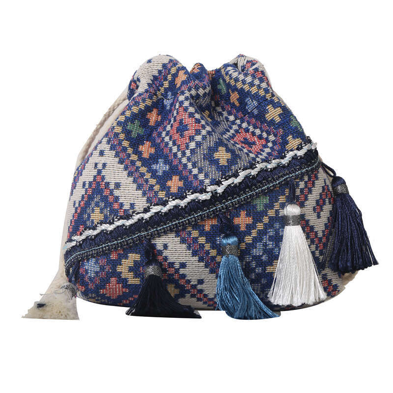 Style Women's 2024 New Ethnic Tassel Bucket Ins Versatile Shoulder Crossbody Bag