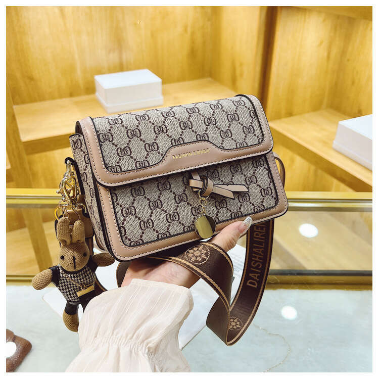 Printed Niche For Women New Wide Strap Small Square Retro Fashion Single Shoulder Crossbody Bag High Quality Luxury Bag LEMON KOKO