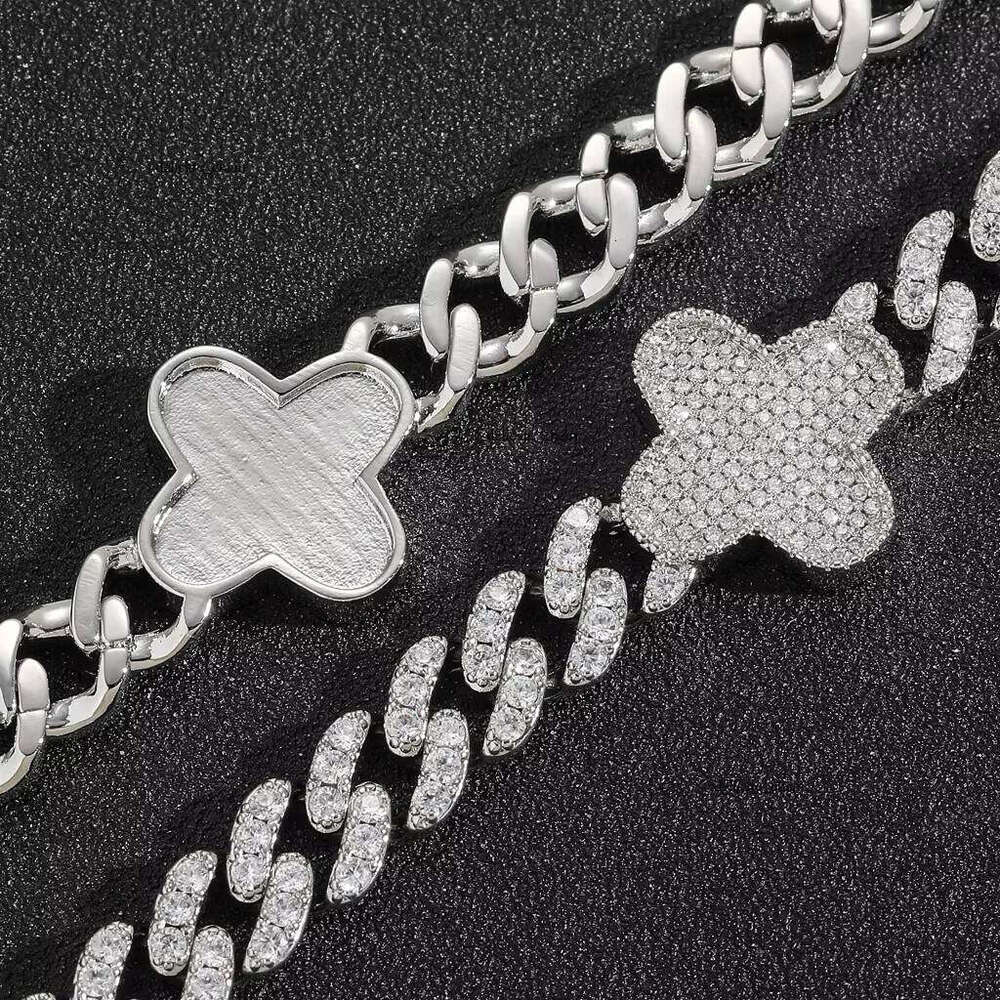 VVS Moissanite BES Multifunctional Women's Clover Necklace Gold-Plated Hip-Hop Fashion Accessories Wedding Engagement Party Gift