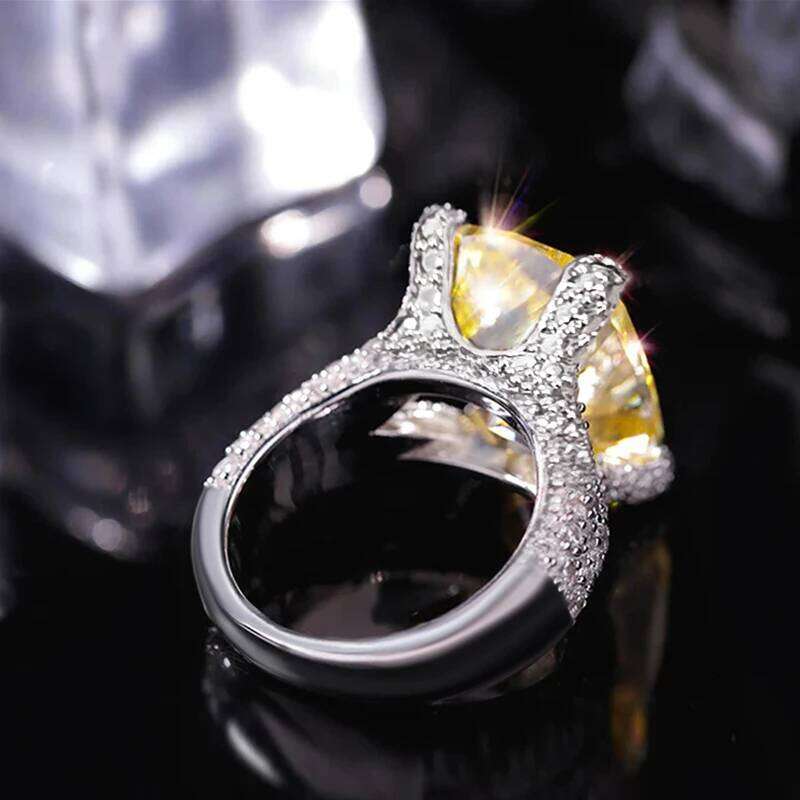 Huitan Graceful Chic Rings with Yellow Cubic Zirconia Trendy Luxurious Wedding Accessories for Women Modern Romantic Jewelry Hot