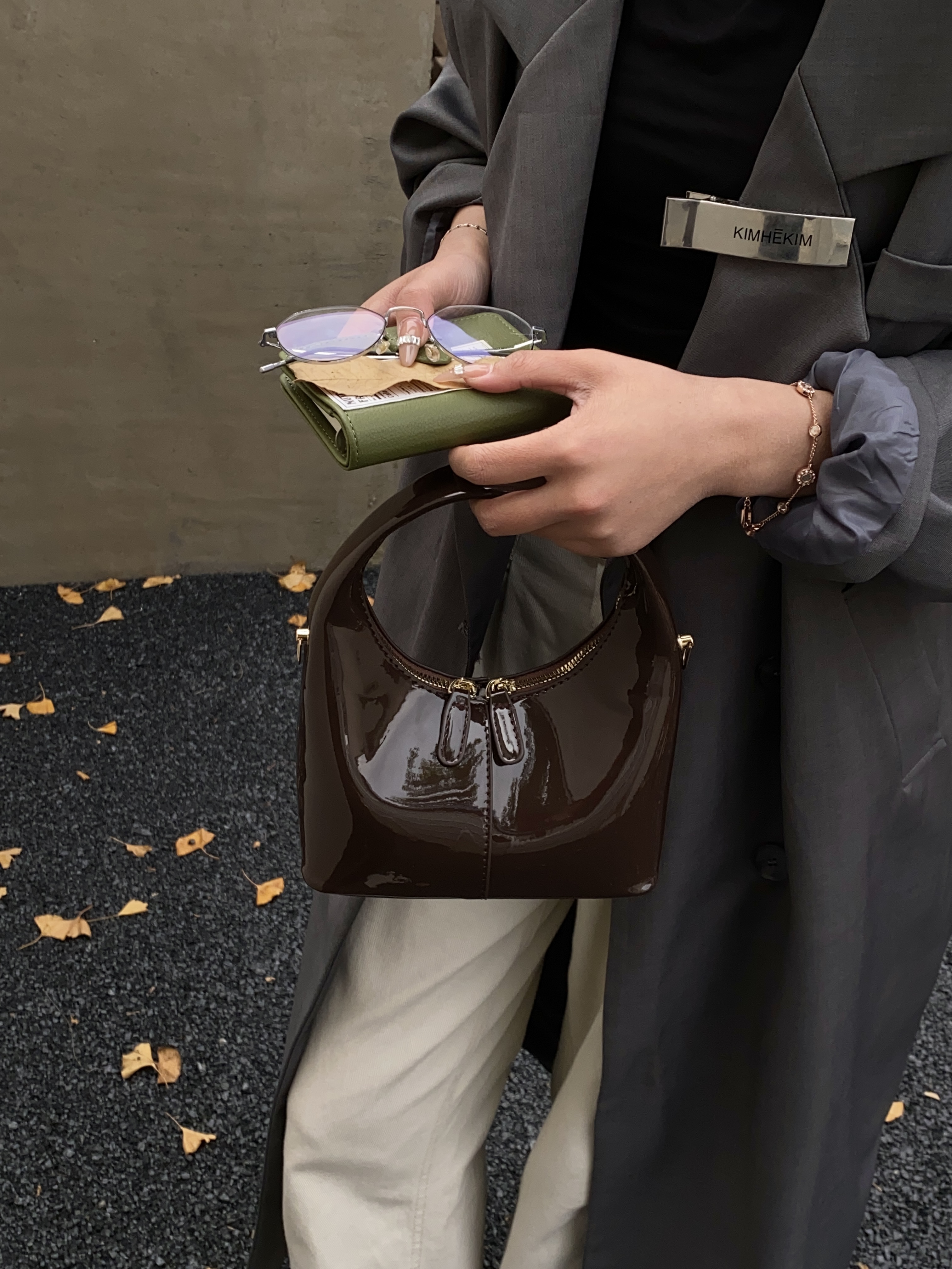 Trendy Female Designer Handbag Crafted for Longevity