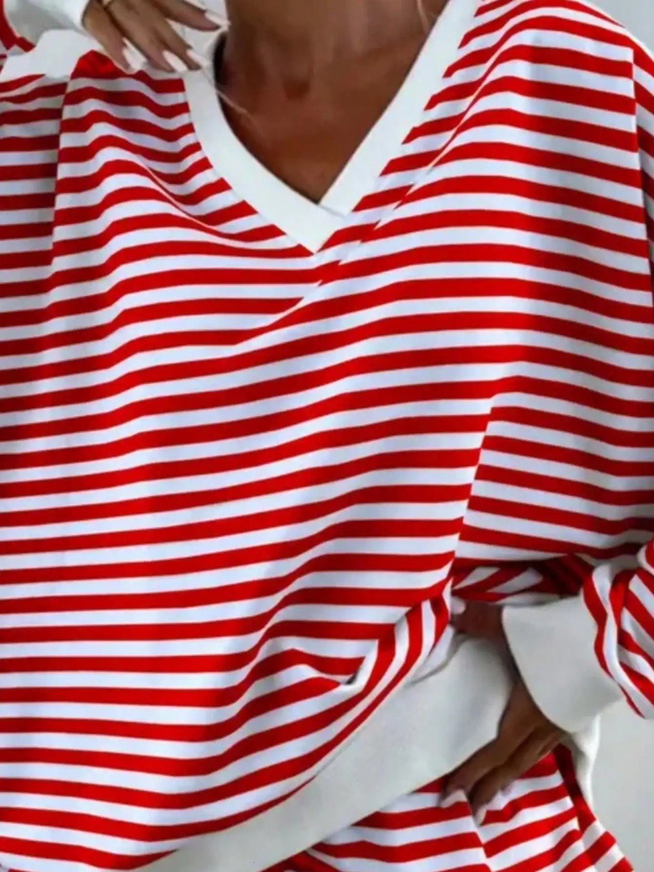 Womens Casual Striped Set Longsleeved Vneck Loose Top and Sports Shorts 2piece 251231