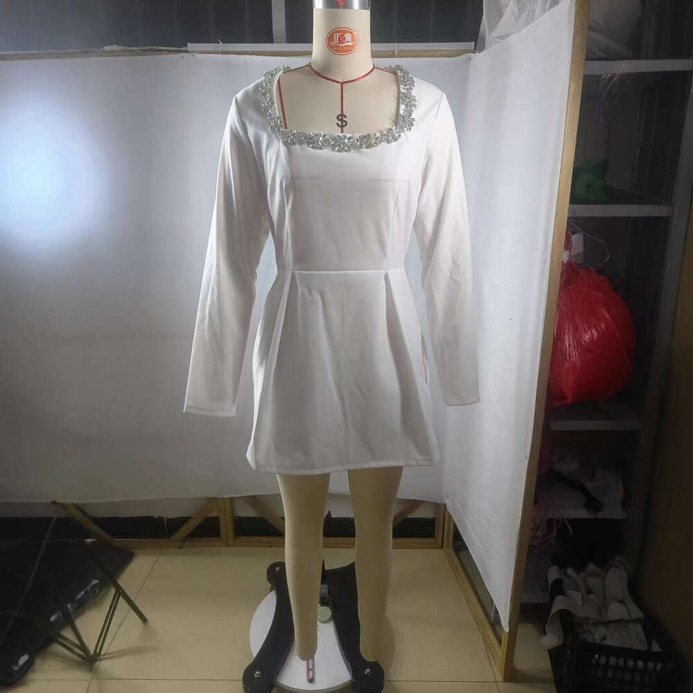 2026 Spring Women's Elegant Square Neck Pearl Lace Short Fashion Dress