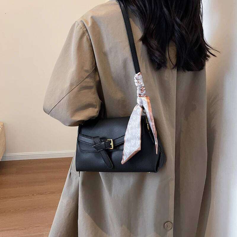 Fashion Women Soft PU Leather Lychee Pattern Cross Body Bags Retro Belt Buckle Flap Shoulder Bag With Scarf Decored JINXIANGGUO TOTE