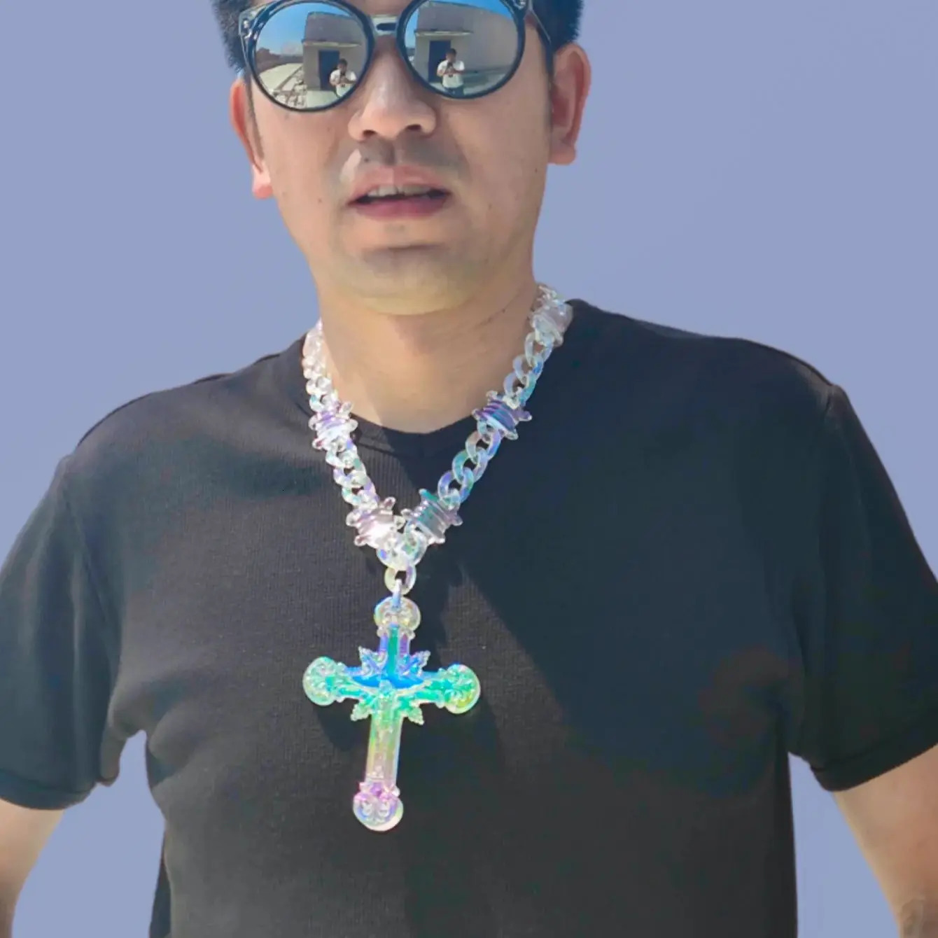 Trendy Acrylic Transparent Big Jesus Christ Cross Pendant Necklace for Men Hiphop Brambles Wire Necklaces Fashion Male Jewelry 251230