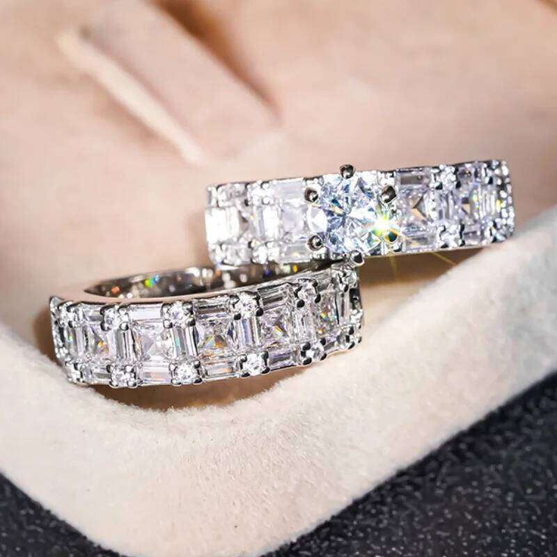 Huitan Opulent Sparkling 2Pcs Rings Set Charms Promise Wedding Band Jewelry Lady Delicate Attractive Accessories for Engagement