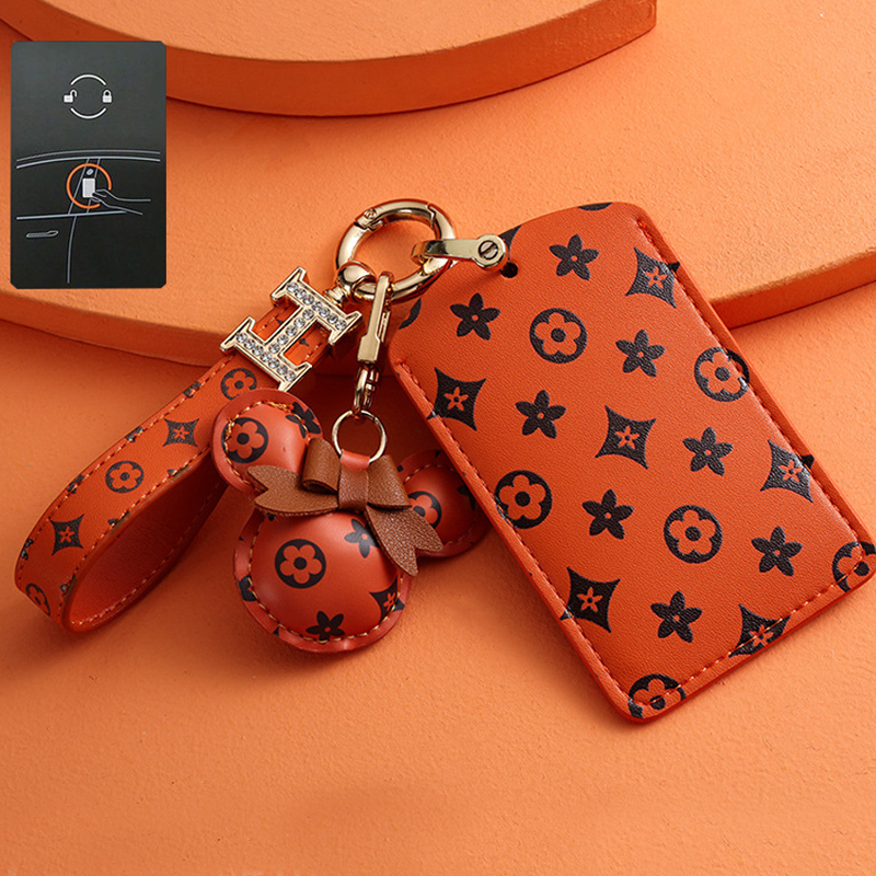 Leather Bear Charm Creative Factory Direct Wholesale Fashion Bag & Car Keychain for Tesla Model 3/Model S/X/Model Y Luxury Key Cover & Holder