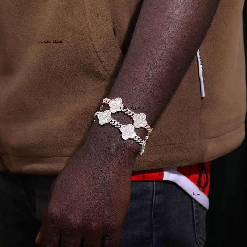 VVS Moissanite S925 Silicon Stone Four-leaf Clover Cuban Chain Bracelet