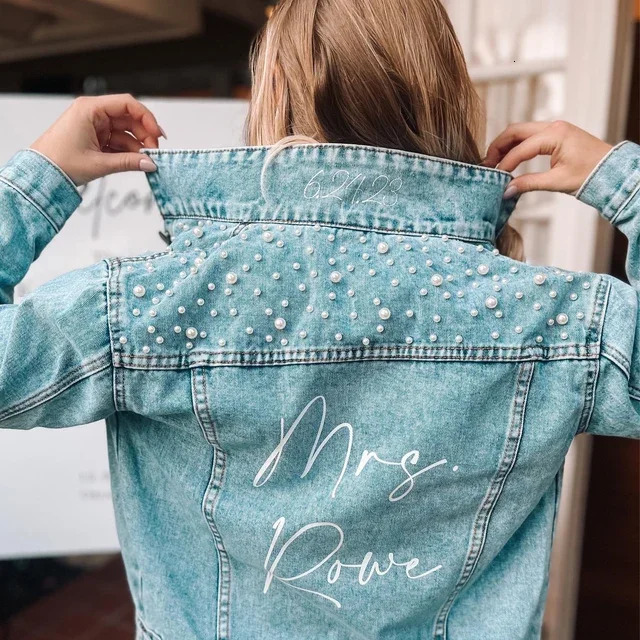Custom Bride Jean Jacket Future Mrs Pearl Jackets Personalized Bridal Gift Wifey Customized Name Denim Wedding Coats Tops 251231