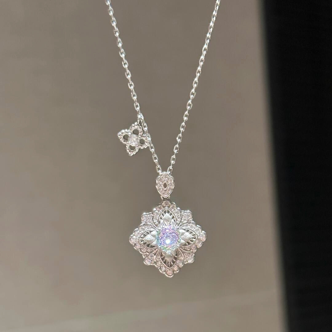 Luxury Brand Designer Jewelry French Style Gold Brushed Colorful Rose Cut Four-Leaf Clover Pendant Necklace Classical High-End Light Luxury Sweater Ch