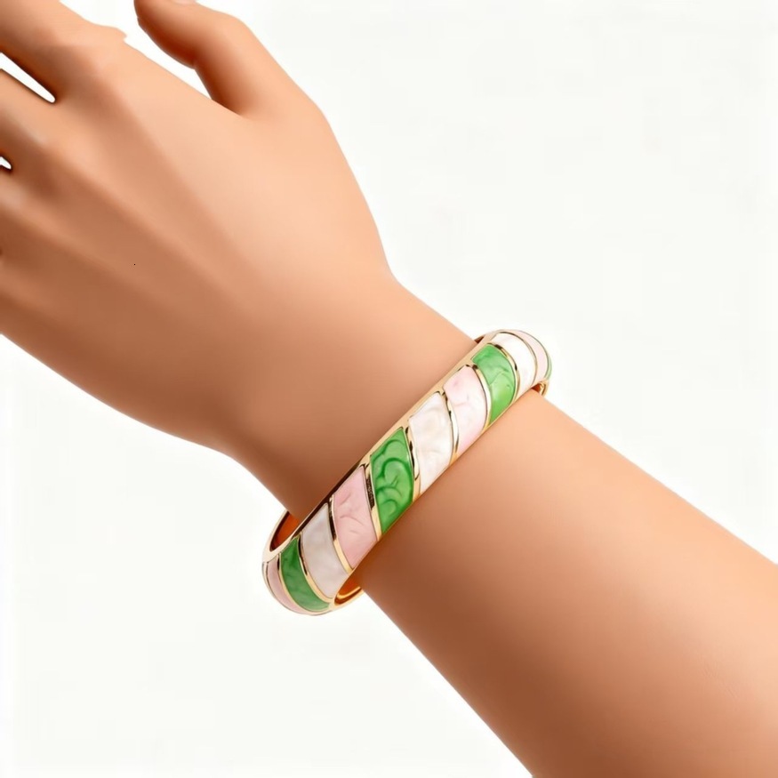 Fashionable Alloy Gold-Plated Oil Drop Design Sense Ins Light Luxury Fashion Trend Personality Irregular Bracelet