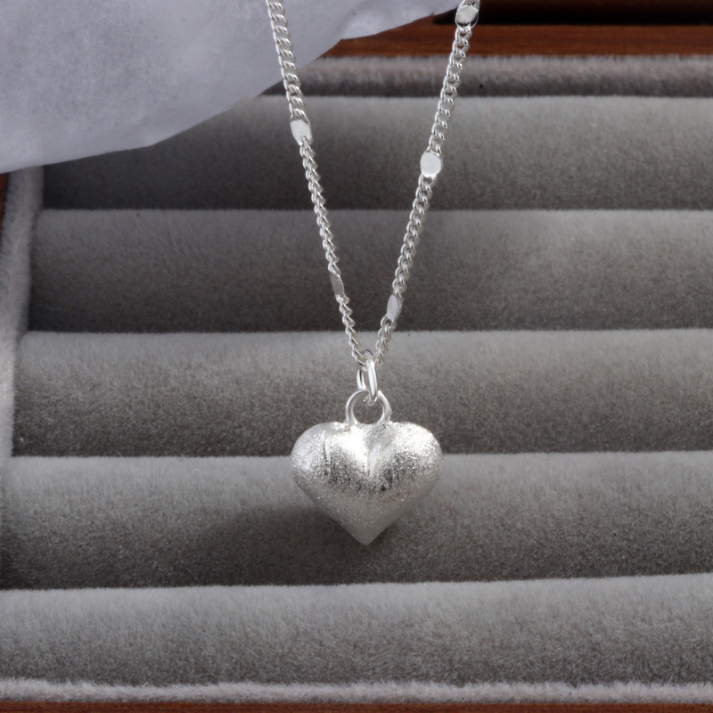 S925 Sterling Silver Brushed Heart Necklace for Women Versatile Personality Niche Light Luxury High-end Heart-shaped Pendant Collarbone Chain