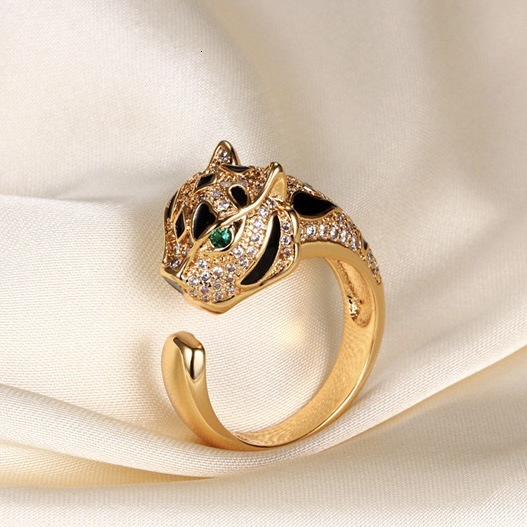 Luxury Brand Designer Jewelry Exquisite European And American Style Full Diamond Green-Eyed Leopard Head Ring For Women With Elegant And Fashionable P