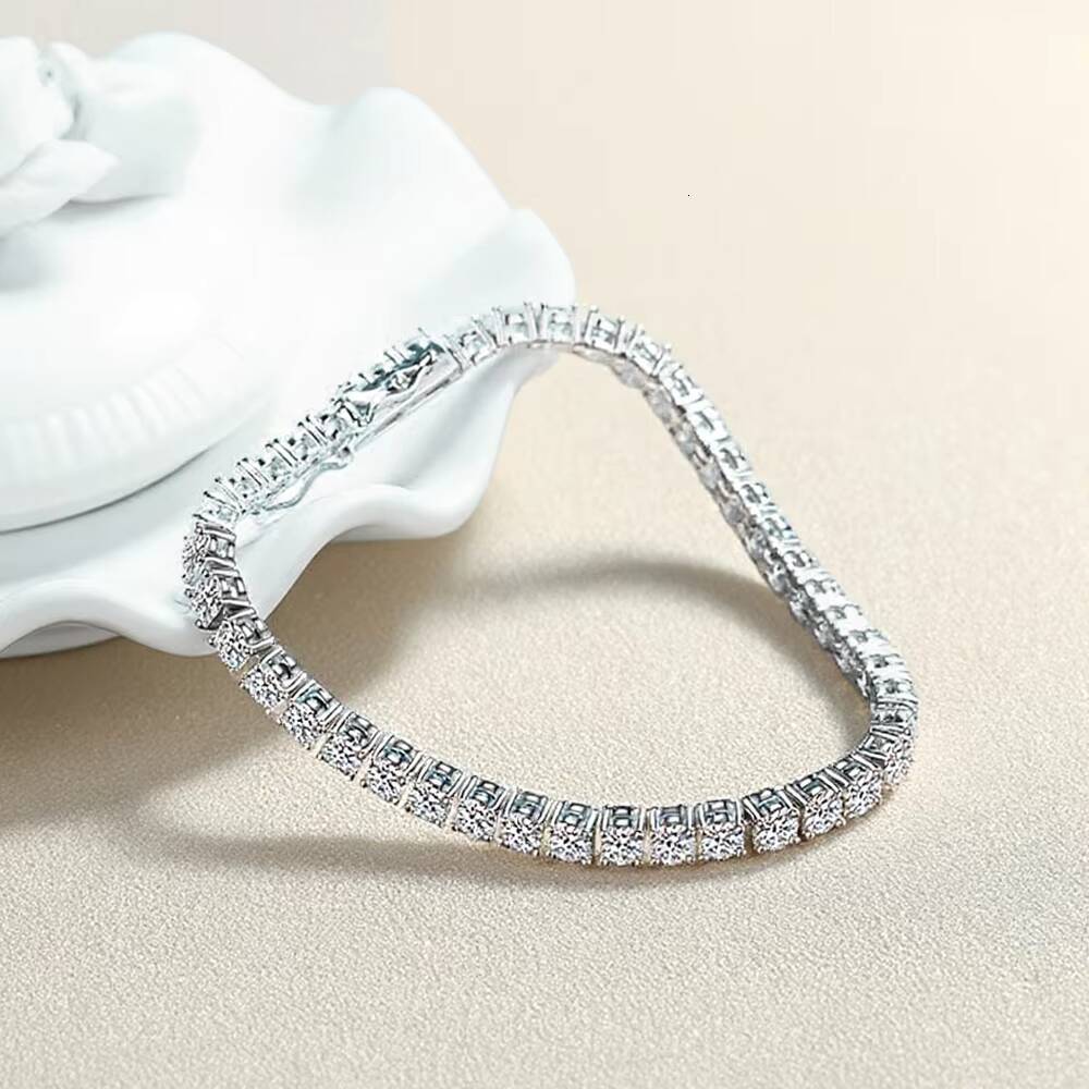 Wholesale S925 Sterling Silver Moissanite Tennis Bracelet Fully Inlaid with 03ct Moissanite Platinum Bracelet for Woman