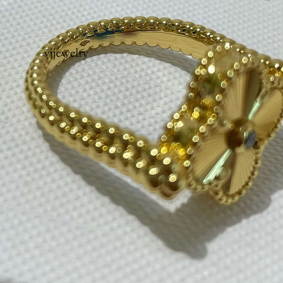 Designer clover rotate ring Natural Shell Gemstone 925 silver designer for woman TOP quality diamond exquisite gift 018