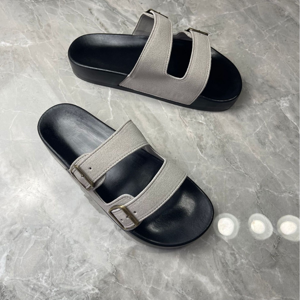 Free shipping limited edition Slippers 2026 Men Women Outerwear Cool Trailers One Foot Shoes Lightweight