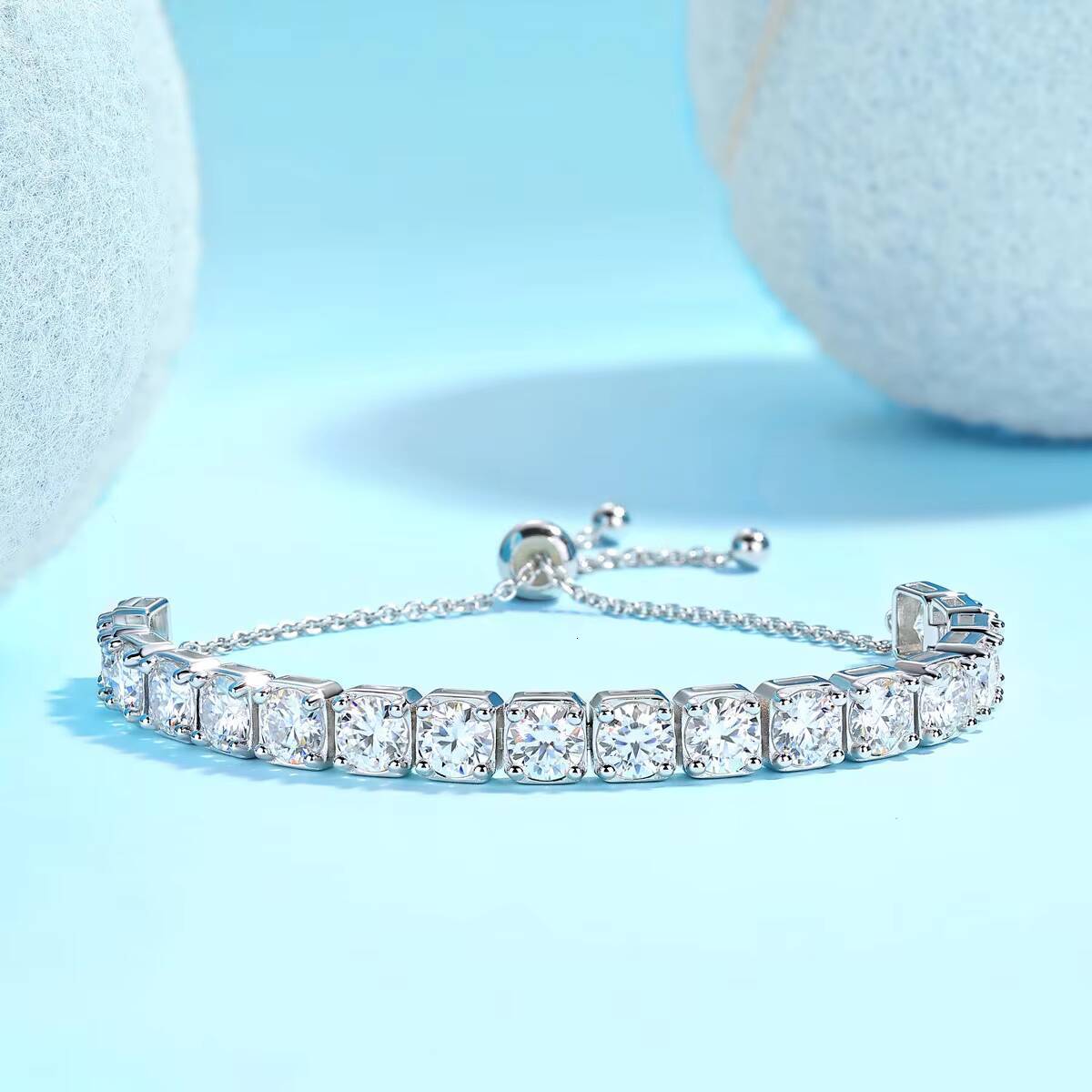 Shining Simple Luxury Geometric Platinum Plated Charm Adjustable Bracelet for Womens Anniversary