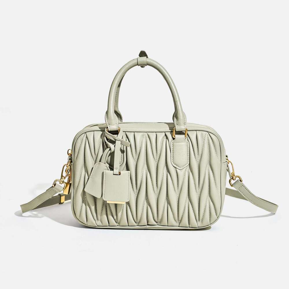 2024 New Women's Sheepskin Pleated Bowling Niche High-end Boston Popular Handbag Crossbody Bag