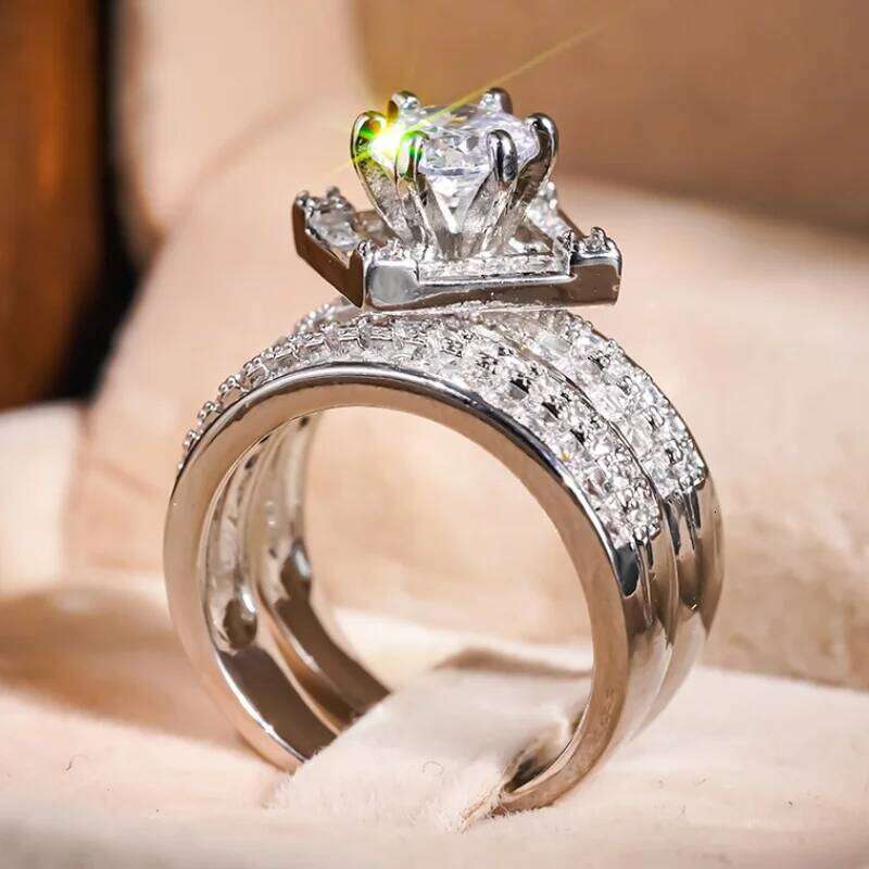 Huitan Graceful 2Pcs Set Rings Sparkling Luxury Cubic Zirconia Finger Accessories for Wedding Engagement Chic Fashion Jewelry