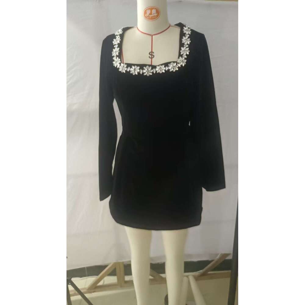 2026 Spring Women's Elegant Square Neck Pearl Lace Short Fashion Dress