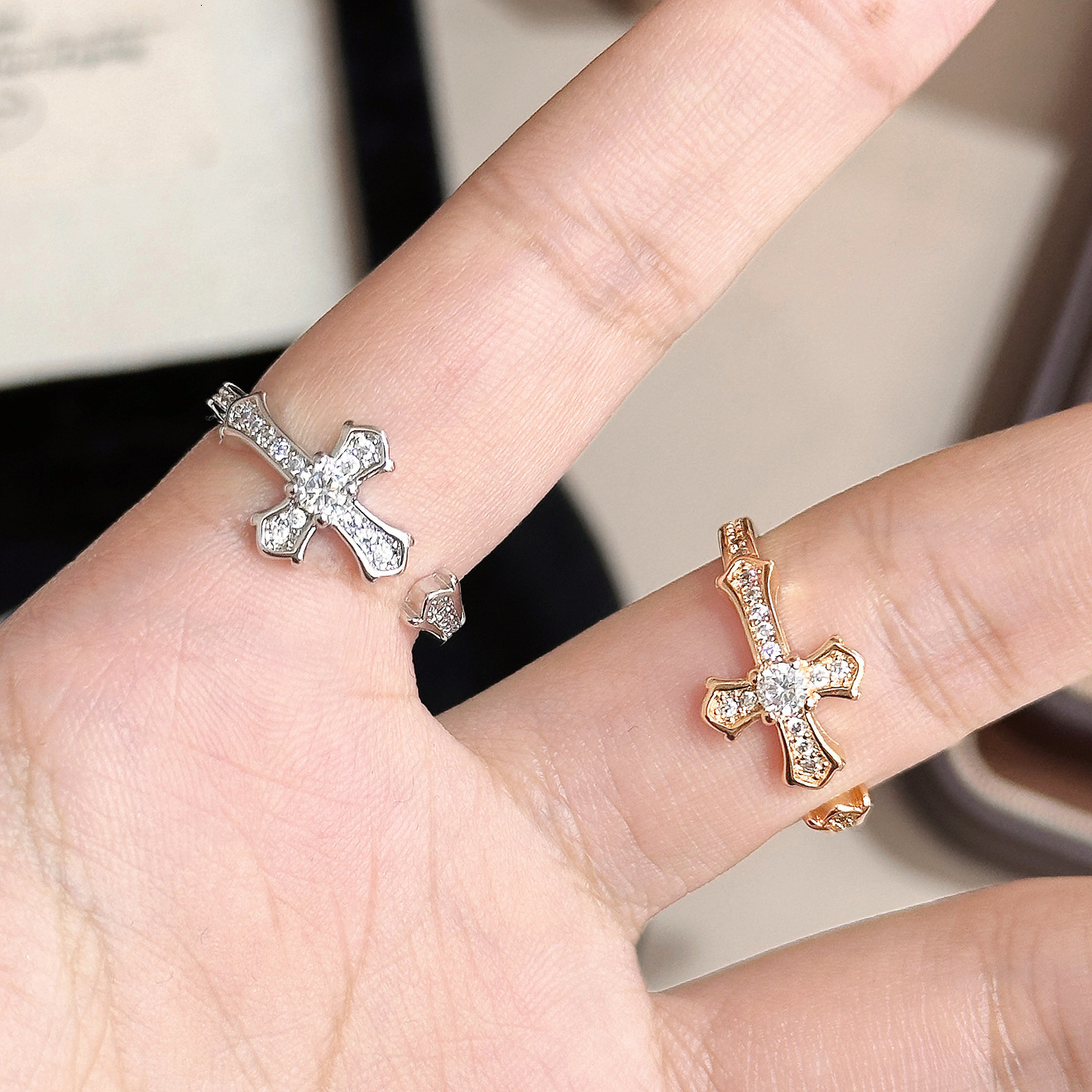 Luxury Brand Designer Jewelry Vintage Style Cross Inlaid Diamond Ring Retro Hip-Hop Elegant Light Luxury Vintage Versatile Open Ring