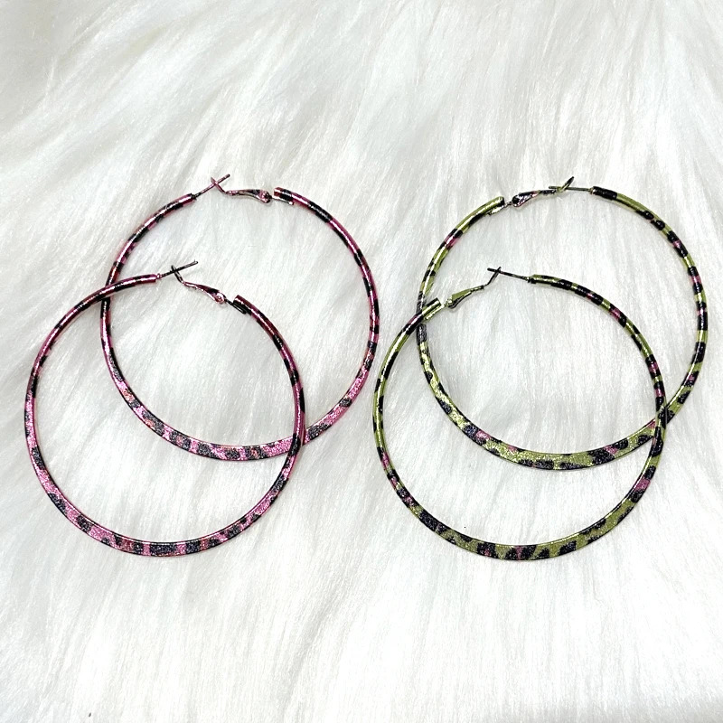 Y2K Jewelry Metal Pink Leopard Print Big Round Earrings for Women Vintage Sexy Earrings Punk Charm Fashion Earrings Accessories 251230