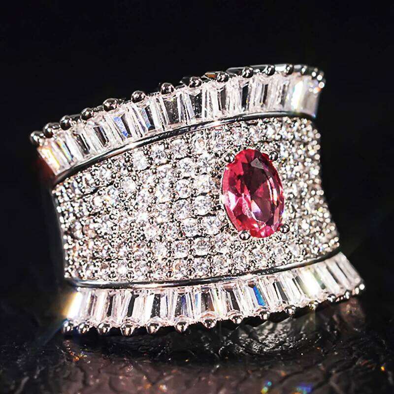Huitan Full Bling Iced Out Red CZ Rings Women for Wedding Cocktail Party Gorgeous Lady Anniversary Gift Sparkling Trendy Jewelry