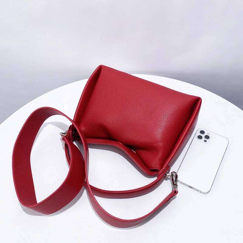 Classic Bags For Women Luxury Designer Handbag Purses 2024 New In PU Lychee Texture Ruched Top Handle Small Wide Straps Shoulder