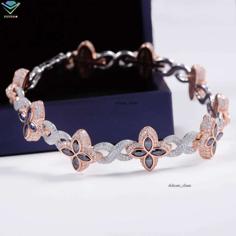 Yuying Fashion Two-tone Flower Pass VVS Moissanite Test 925 Silver Four-leaf Clover Infinity Bracelet Unisex Jewelry