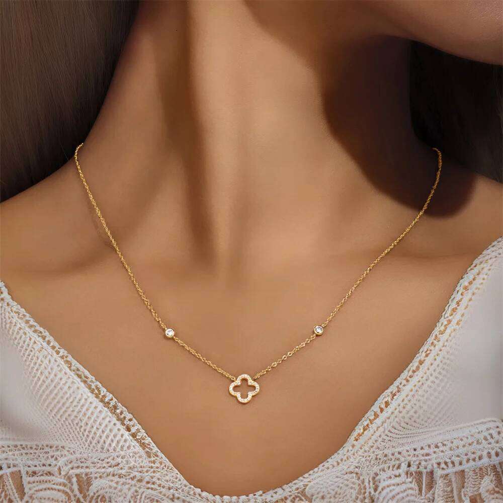 Aide 925 Sterling Silver French Elegance Exquisite Temperament Fashion 18K Gold-Plated Luck Four-Clover Collarbone Chain Female