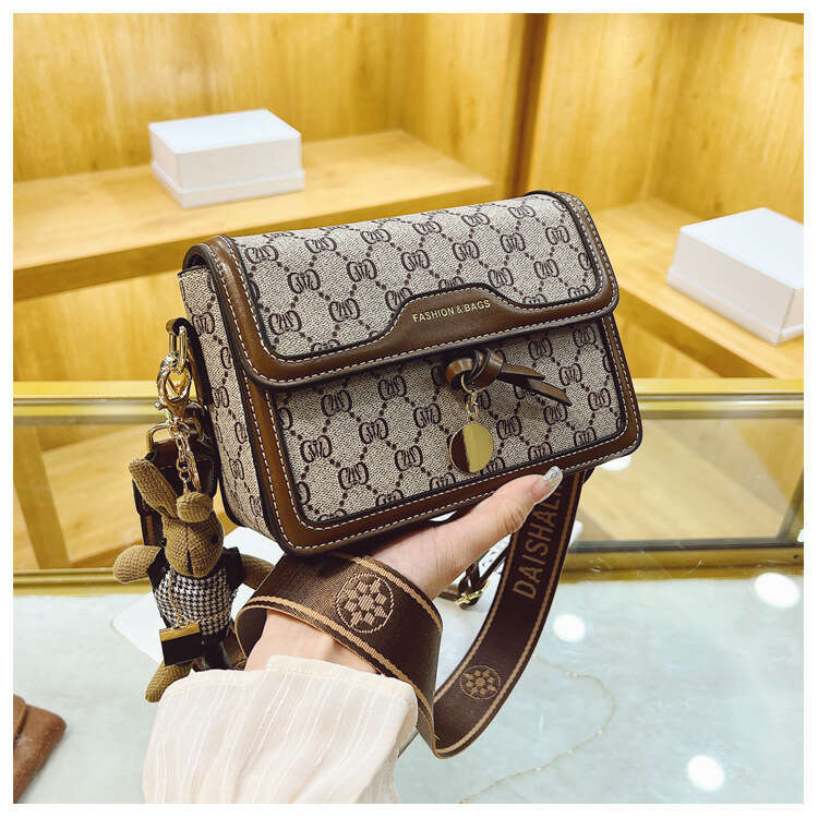 Printed Niche For Women New Wide Strap Small Square Retro Fashion Single Shoulder Crossbody Bag High Quality Luxury Bag LEMON KOKO