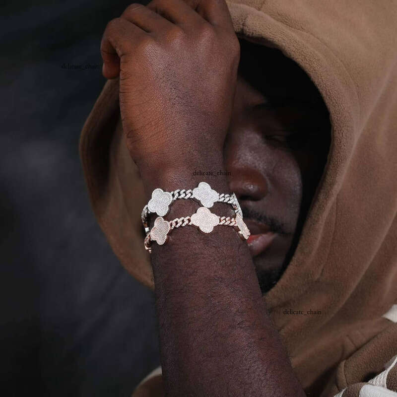 VVS Moissanite S925 Silicon Stone Four-leaf Clover Cuban Chain Bracelet